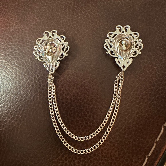 Victorian Style Amber Toned Rhinestone Collar Clip Double Chain Filligree pain - Picture 4 of 4